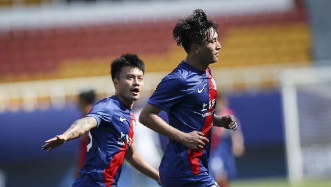 泰国国脚当达无缘亚洲杯泰超球队巴吞联今日官方宣布，队内泰国国脚前锋当达因伤将缺席亚洲杯。
